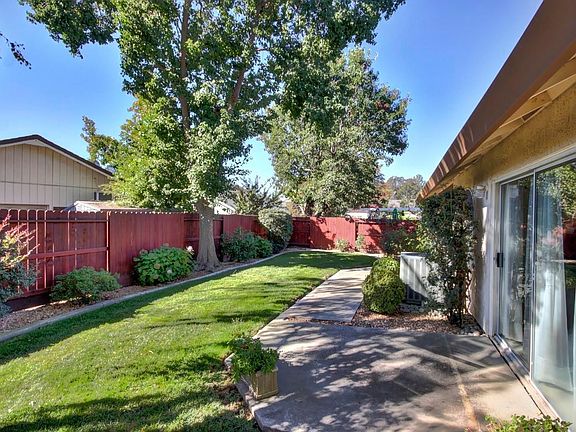 2nd image of 6611 Lennox Way