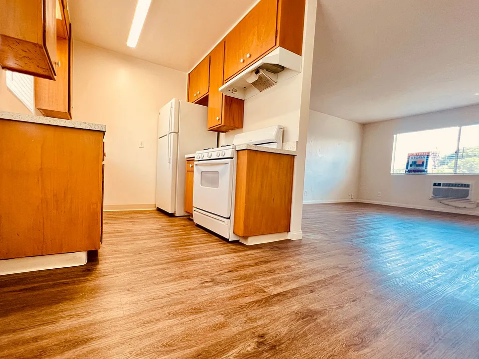 336 Claydelle Ave #14