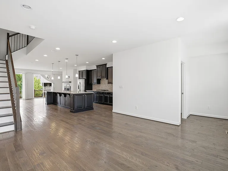 22527 Foundation Dr — Photo 17