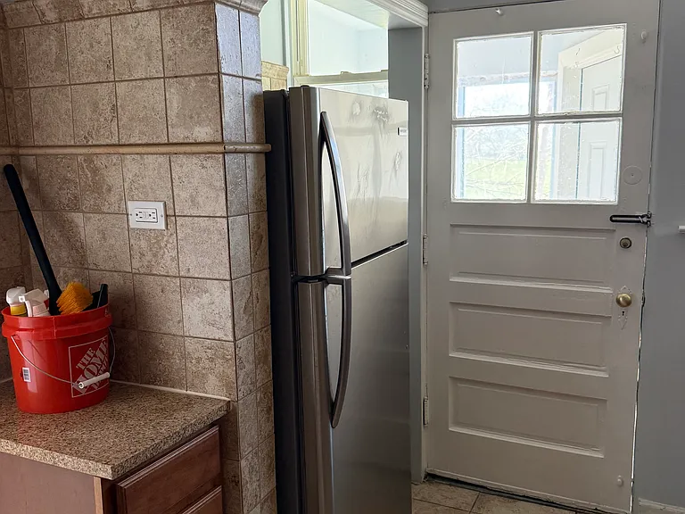 Kitchen/Back Entry