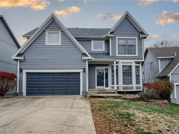 13074 S Summit St, Olathe, KS 66062