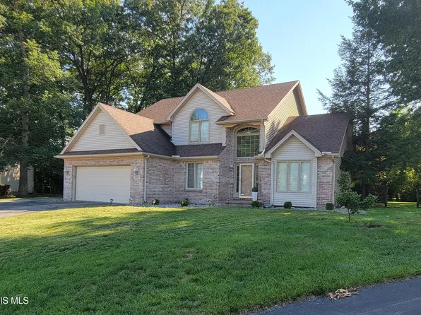 2327 Poplar Ct, Sylvania, OH 43560