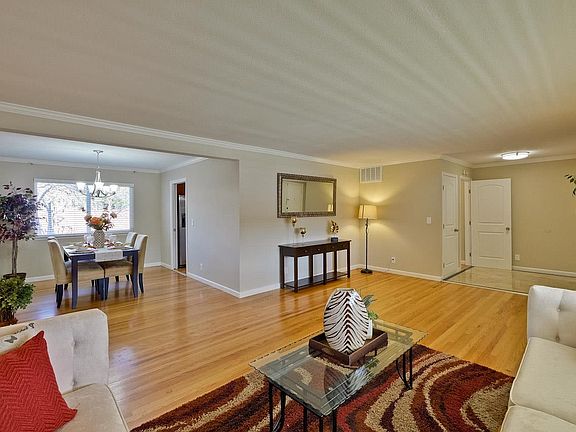 3rd image of 6576 Camden Ave