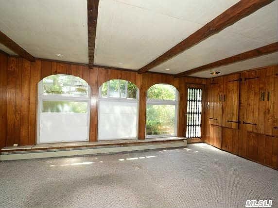3rd image of 100 Linden St