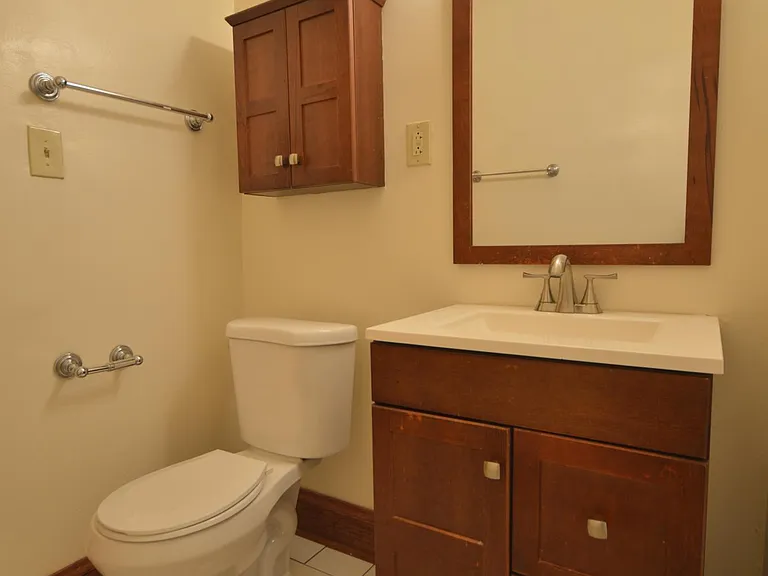 852 W Waveland Ave #3 — Photo 5