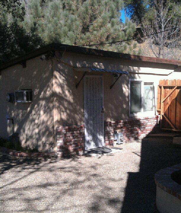 1st image of 13301 Sierra Hwy