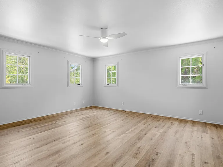 2224 Alamo Pintado Ave — Photo 16