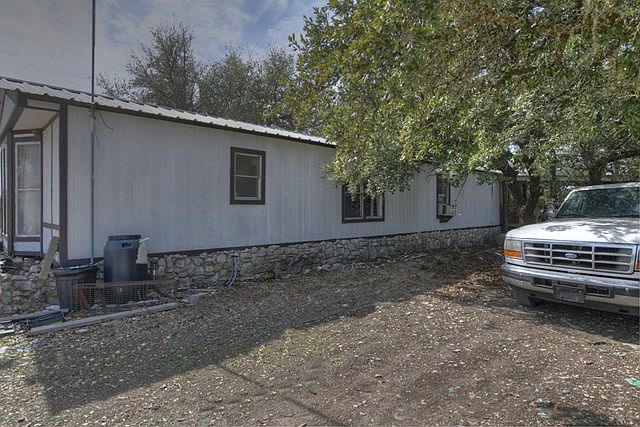 1st image of 2472 Thrill Hill Dr