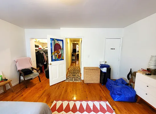 Rented by Oxford Property Group | media 17