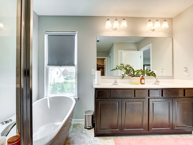 5589 Landgate Dr — Photo 52
