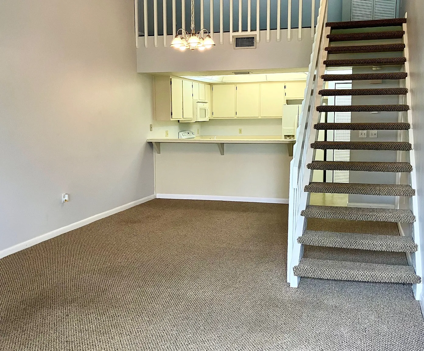 2 bed, 1201 sqft, $1,550 — Photo 2