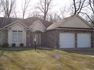 4302 Hidden Valley Dr, Saint Joseph, MO 64506