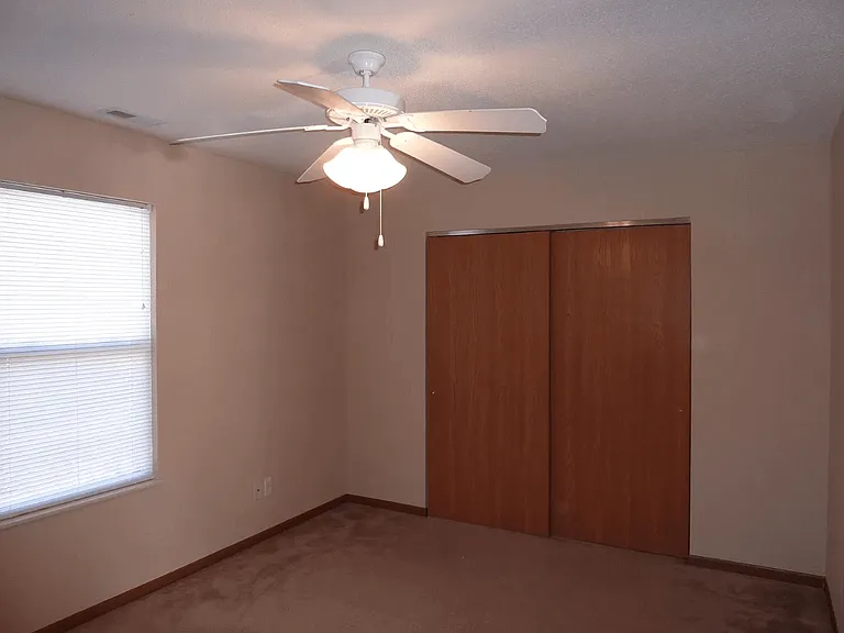 40th A2 - Bedroom