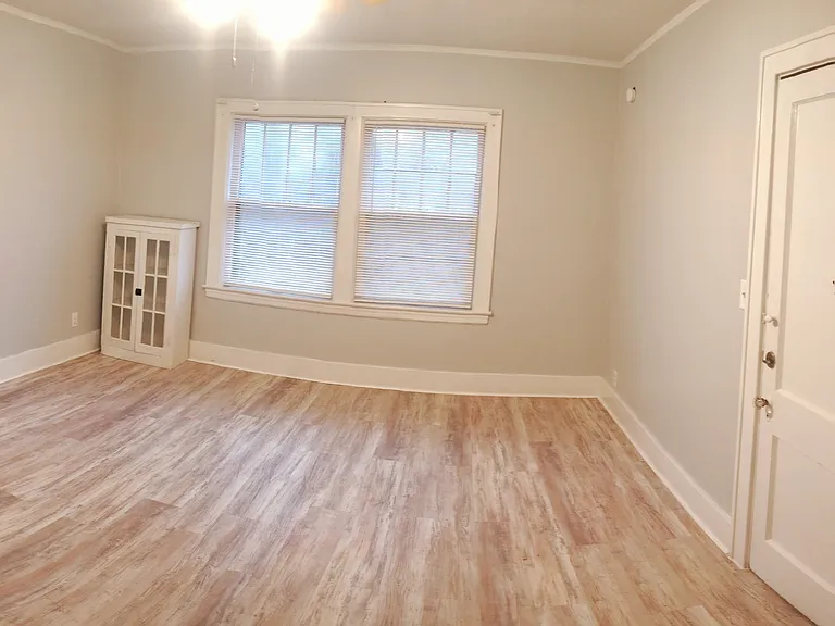 1843 Roanoke Ave #3 — Photo 11