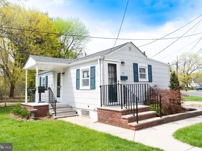 25 Lenox Ave, Hamilton, NJ, 08620