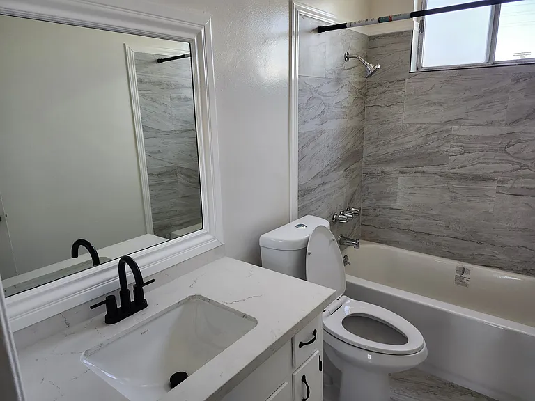5935 Lemp Ave #4 — Photo 9