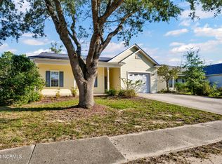 611 Burroughs Dr, Wilmington, NC 28412