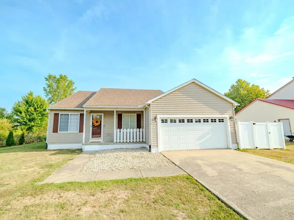 109 Christopher Dr, Hebron, OH 43025