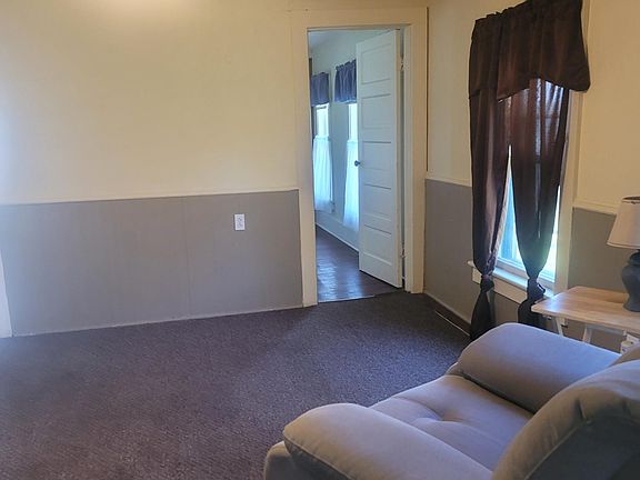2nd image of 76 Kosciuszko Ave APT B