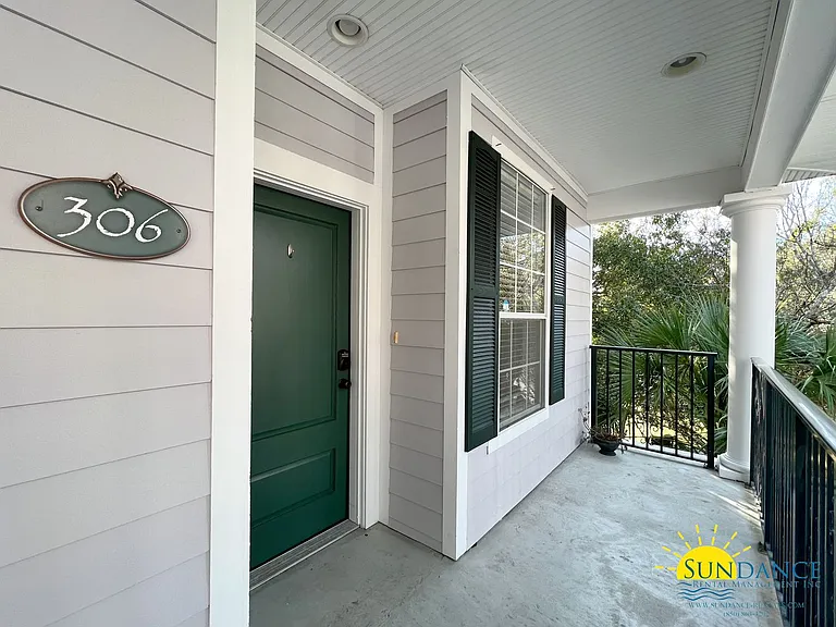 159 Brooks St SE #306 — Photo 3