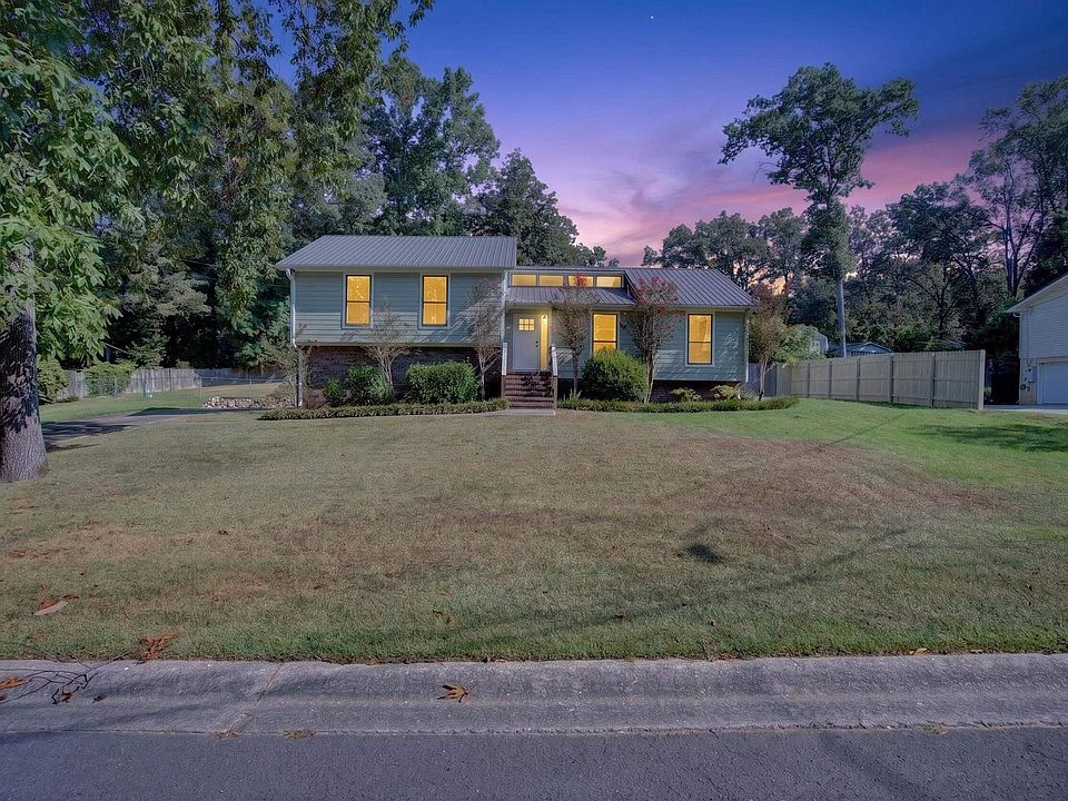 1st image of 1816 Apache Way
