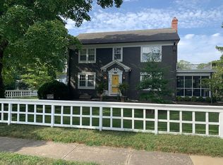 701 E University St, Springfield, MO 65807