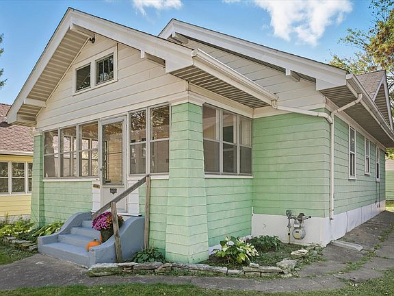 2nd image of 1174 Lafond Ave