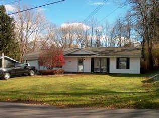 31 Broughton Dr, Apalachin, NY 13732