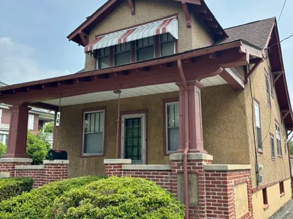 14 N Monroe St, Boyertown, PA 19512