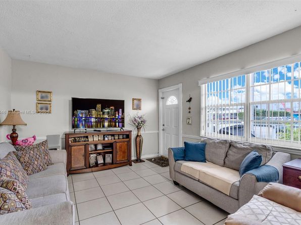 hialeah-florida-43959496 picture