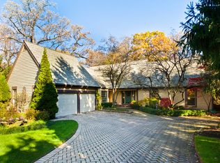 236 Buckminster Ct, Lake Bluff, IL