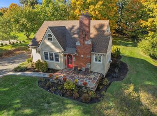 6 East Dr, Carmel, NY 10512