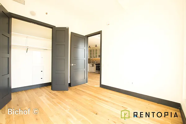 Rented by The KCI Group | media 28