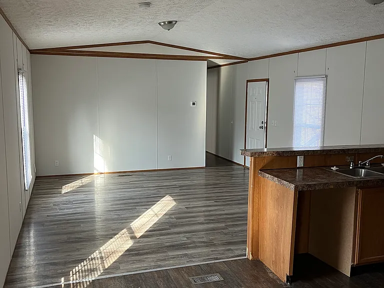 296 Tobacco Rd #23 — Photo 3