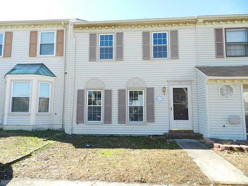 1st image of 329 Gambrill Ct