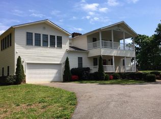 5108 Old Country Rd, Bedford, VA 24523