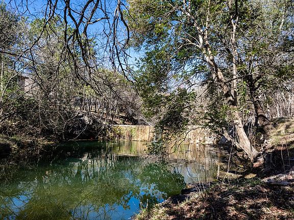 2nd image of 370 Southway Dr