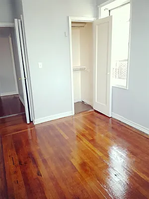 Rented by Lang Realty LLC | media 24