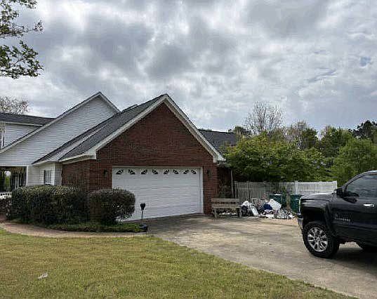 2nd image of 426 McRae Rd