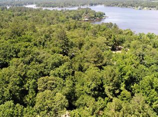 Lakeview St, Crockett, TX 75835