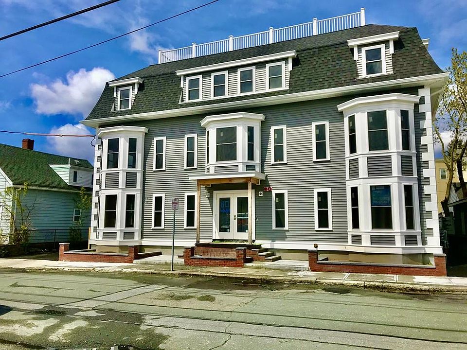 1st image of 80 Wallis St #3