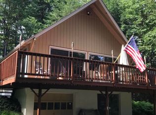 4141 Elderberry Ln, East Stroudsburg, PA 18302