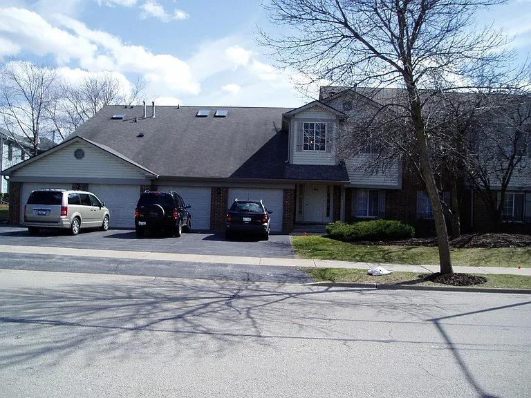 1481 Fairlane Dr #1 — Photo 1