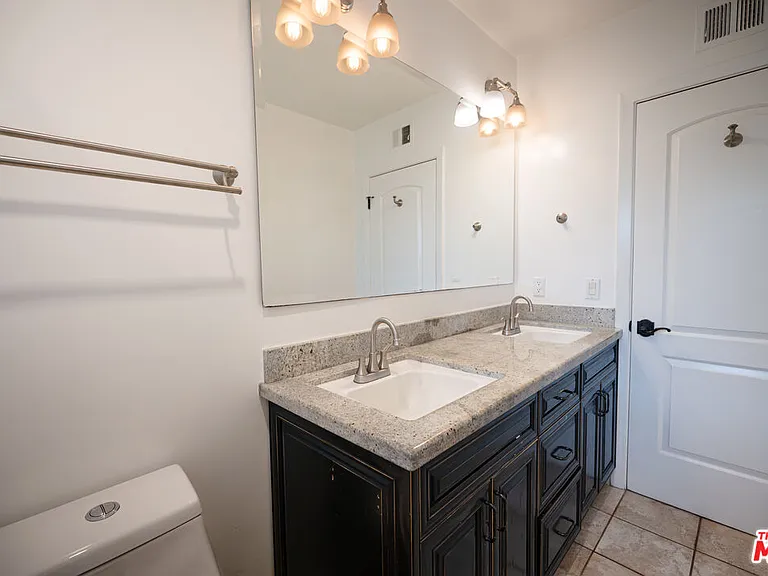 503 N Greencraig Rd — Photo 41