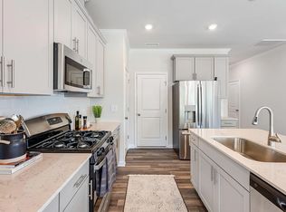 261 Peebles Dr, Smithfield, NC 27577