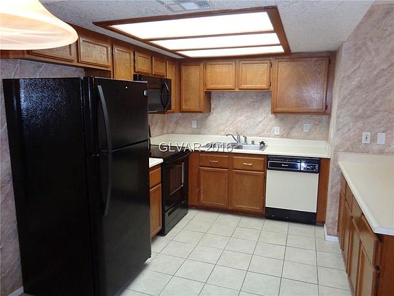 2nd image of 1001 Falconhead Ln Unit 201