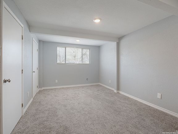 3rd image of 58 WAYSIDE DR
