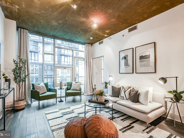 929 Florida Ave NW APT 3004, Washington, DC 20001