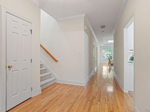 5th image of 3417 Barron Berkeley Way