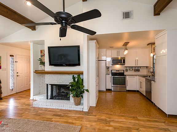 Open plan, light&bright